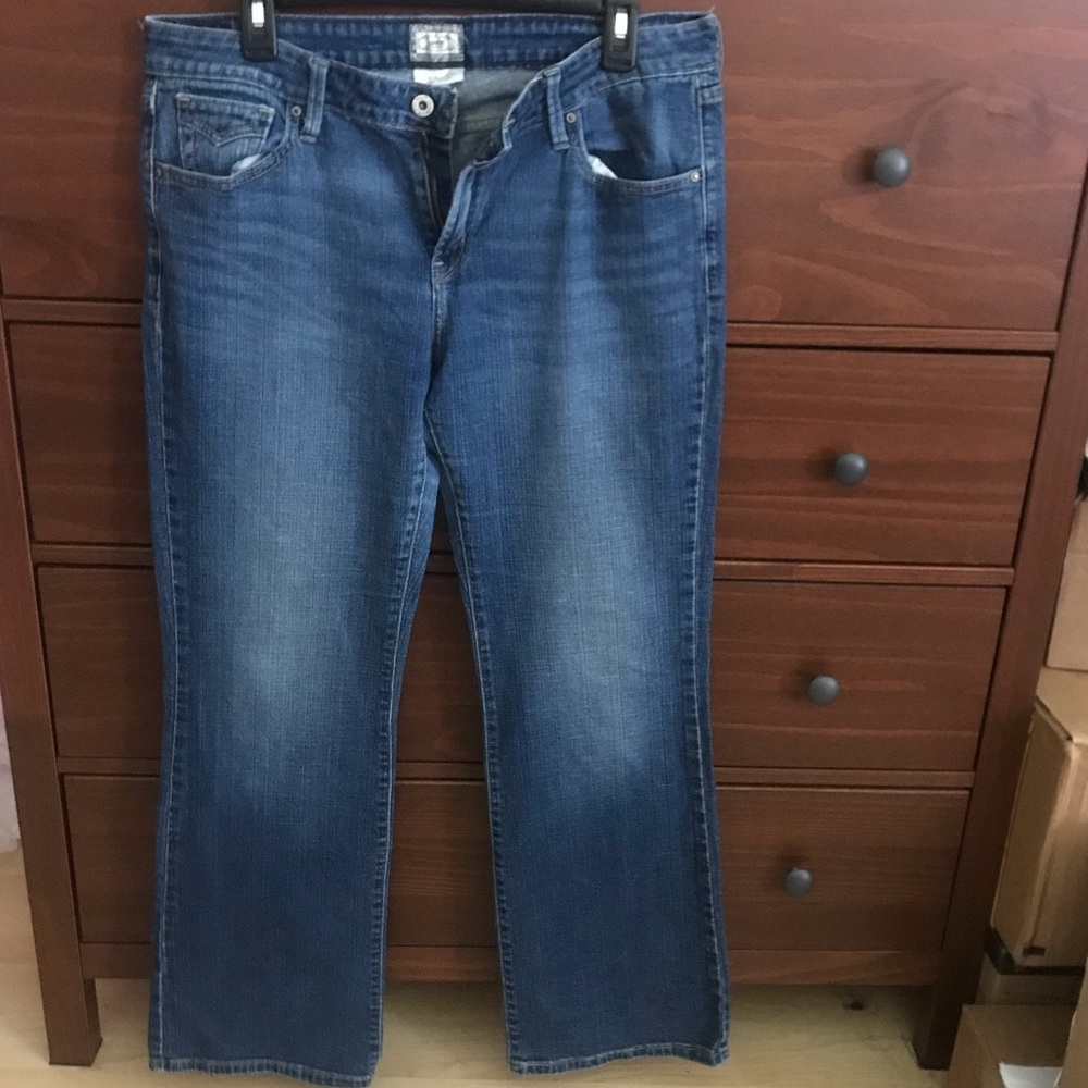 Levi’s Original 545 Bootcut Jeans